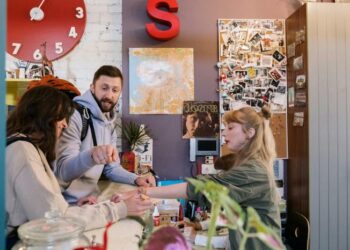 Travel Insurance Reddit :The 5 best options with Ultimate guide - Town ...